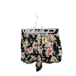 Blu Pepper Floral Print Shorts‎ Pom Pom Trim Elastic Waist Casual Small